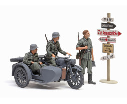 1:35 German KS600 Motorcycle & Sidecar