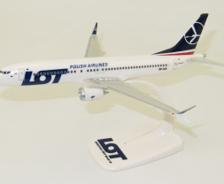 1:200 Boeing 737 MAX 8, LOT Polish Airlinesm, 2010 Colors (Snap-Fit)