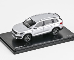 1:43 Škoda Kodiaq FL (2021) – stříbrná Brilliant metalíza