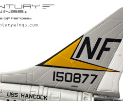 1:72 Vought F-8E Crusader, USN VF-53 Iron Angels, NF201, USS Hancock, Vietnam, 1967