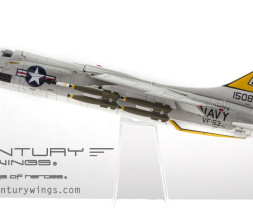 1:72 Vought F-8E Crusader, USN VF-53 Iron Angels, NF201, USS Hancock, Vietnam, 1967