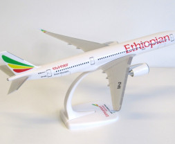 1:200 Airbus A350-941, Ethiopian Airlines, 2010 Colors (Snap-Fit)