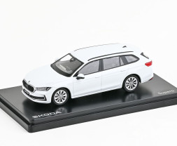 1:43 Škoda Superb IV Combi (2023) – biela Purity