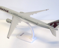 1:200 Airbus A350-1041, Qatar Airways, 2010s Colors (Snap-Fit)