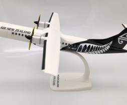 1:100 ATR 72-500 (72-212A), Air New Zealand Link, 2010s Colors (Snap-Fit)